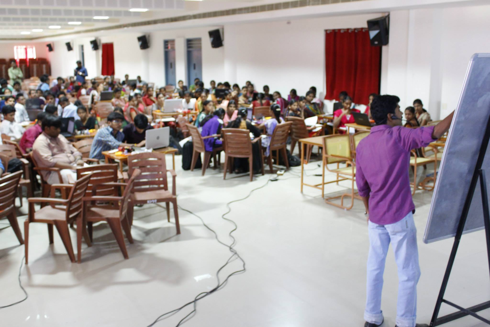 CYBER-TRONiX workshop with students